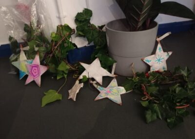 Arts Abode Credu Young Carers xmas crafts